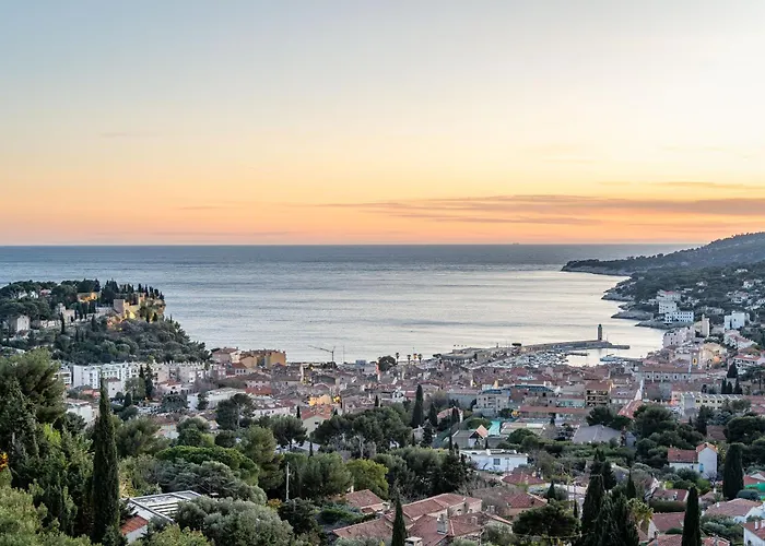 Les 3 Caravelles Par Dodo A Apartment Cassis
